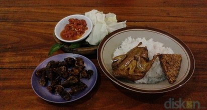 Bu Saring, Menu Biasa dengan Sambal Luar Biasa