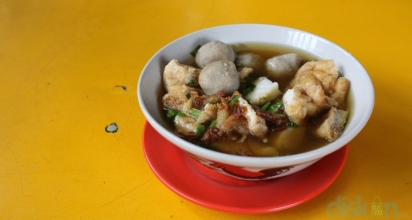 Kelezatan dibalik Pedasnya Bakso Lombok Uleg Pak Di