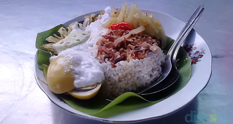 Menikmati Kelezatan Menu-Menu Khas Solo Racikan Warung Bu Tarti Jogja