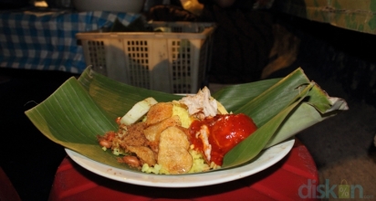 Nasi Kuning Bu Tuminem, Harta Karun Kuliner dari Pakuningratan