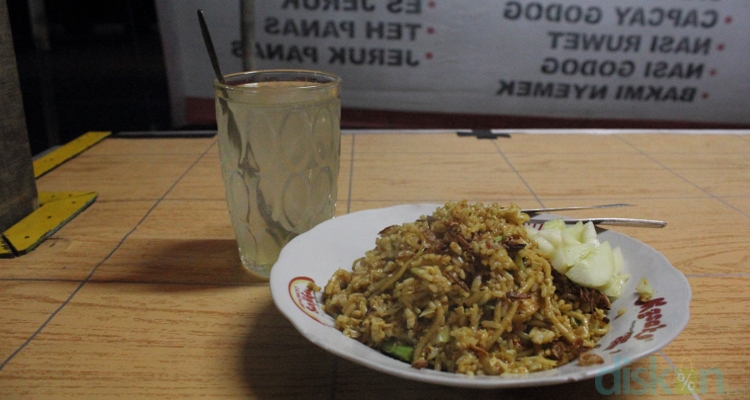 Nikmatnya Bakmi Bergaya Semarang Racikan Pak Pendek Jogja