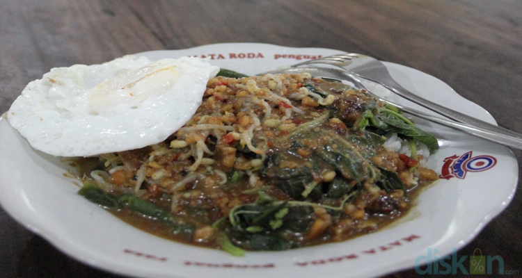 SGPC Bu Wiryo, Legenda Sego Pecel dari Yogyakarta Jogja