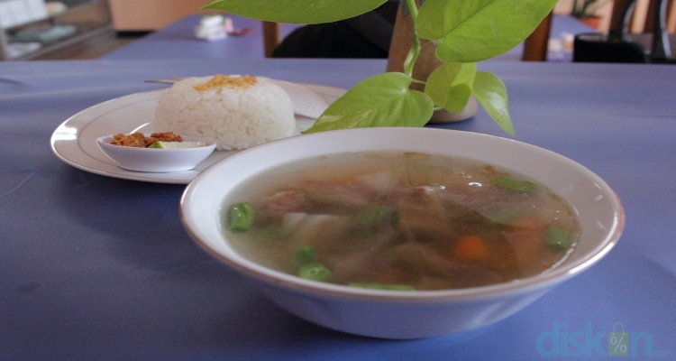 Sop Tulang Muda, Cita Rasa Baru dalam Sajian Sop Jogja