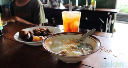 Soto Sumuk, Soto Sederhana Favorit Para Pemburu Kuliner